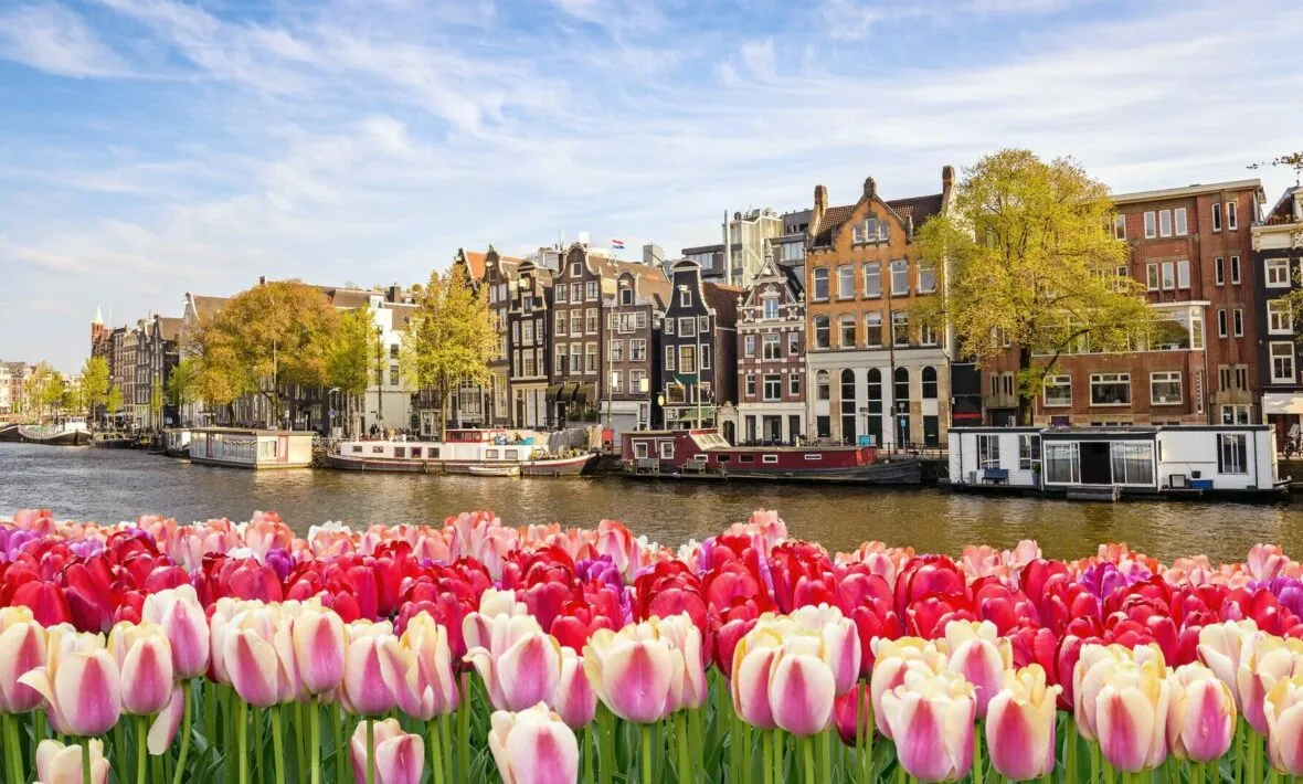 These Are the Popular Destinations to Visit This Spring